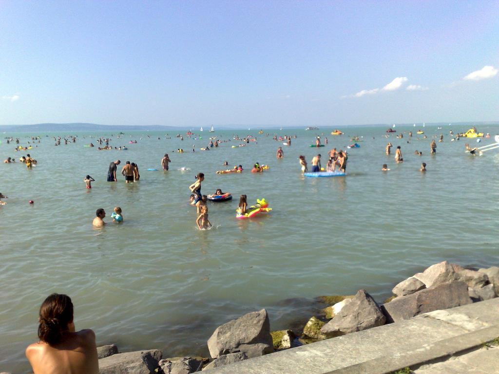 Balaton Vendeghaz Apartment Siofok Bagian luar foto